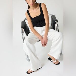 Almina Concept Linen Pants in White